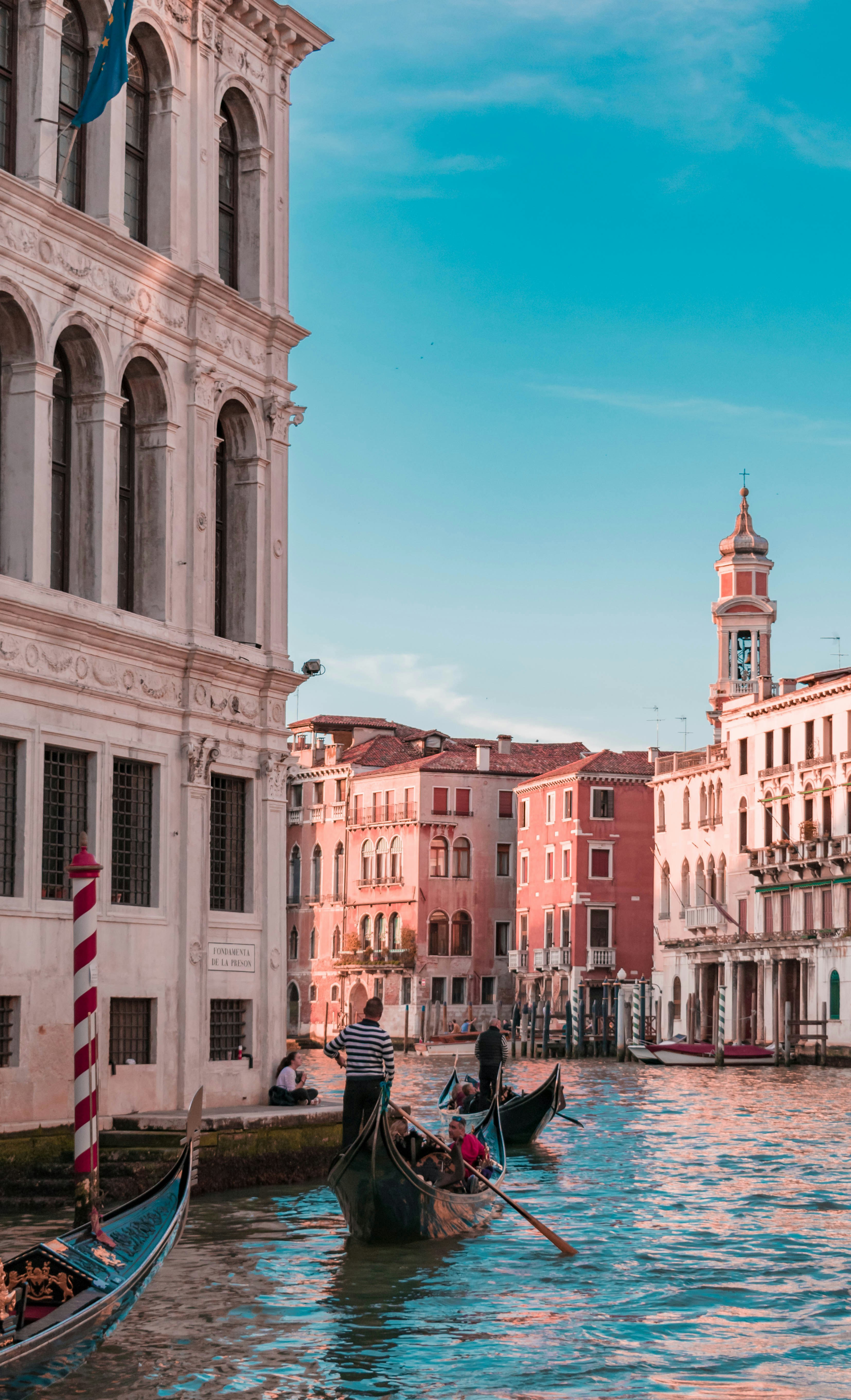 damiano-baschiera-KtlBp_YttlY-unsplash.jpg