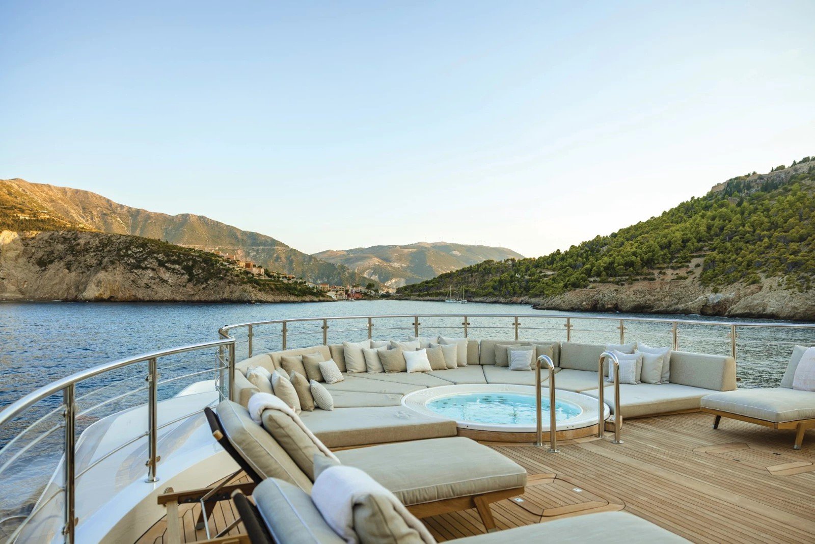 emir yacht-wedding celebration