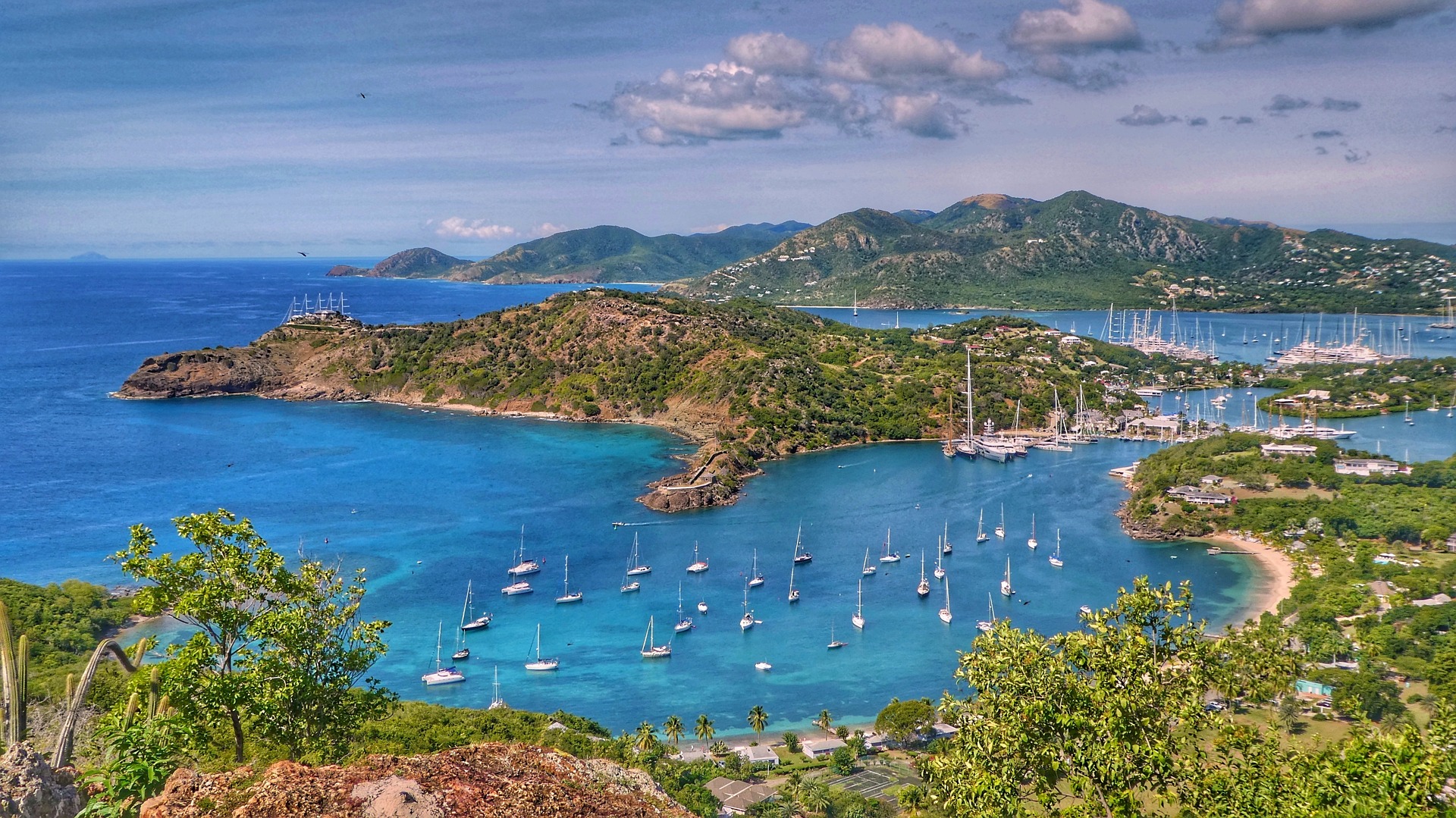 Mystique Yachts at the Antigua Yacht Show 2024: A Glance into Luxury and Innovation