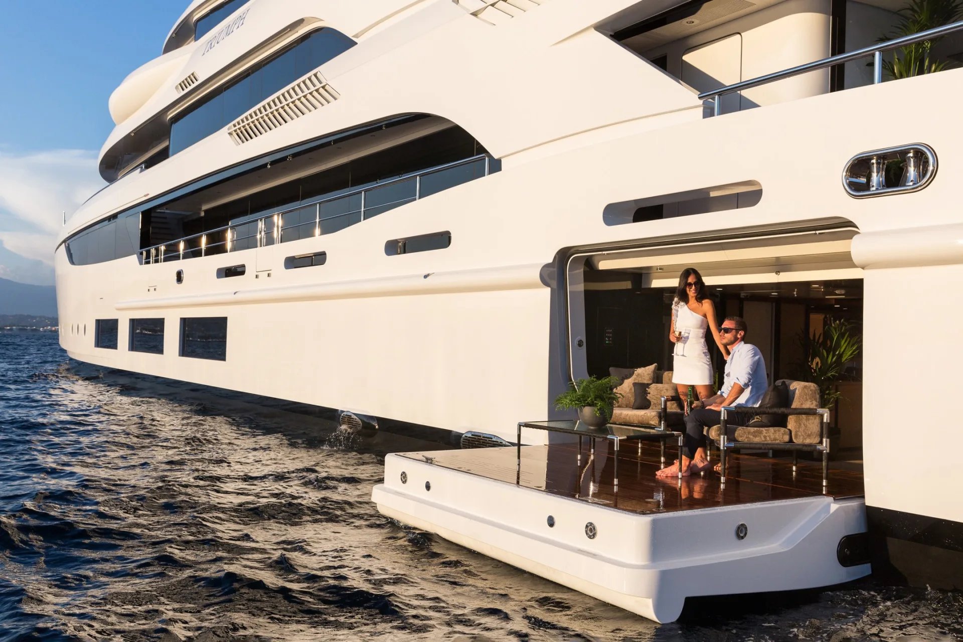 Charter with Confidence: What the Savviest Yacht Clients Know First