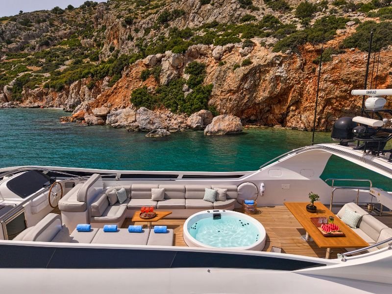 Anasa yacht detail photo