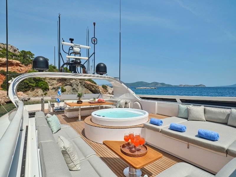 Anasa yacht detail photo