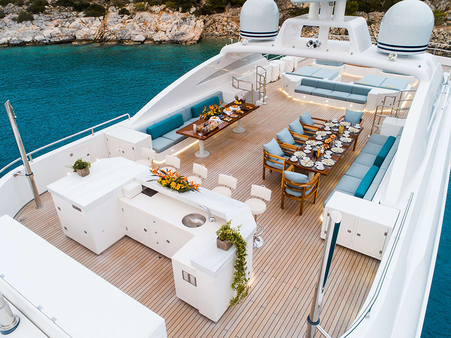 O'CEANOS main salon interior