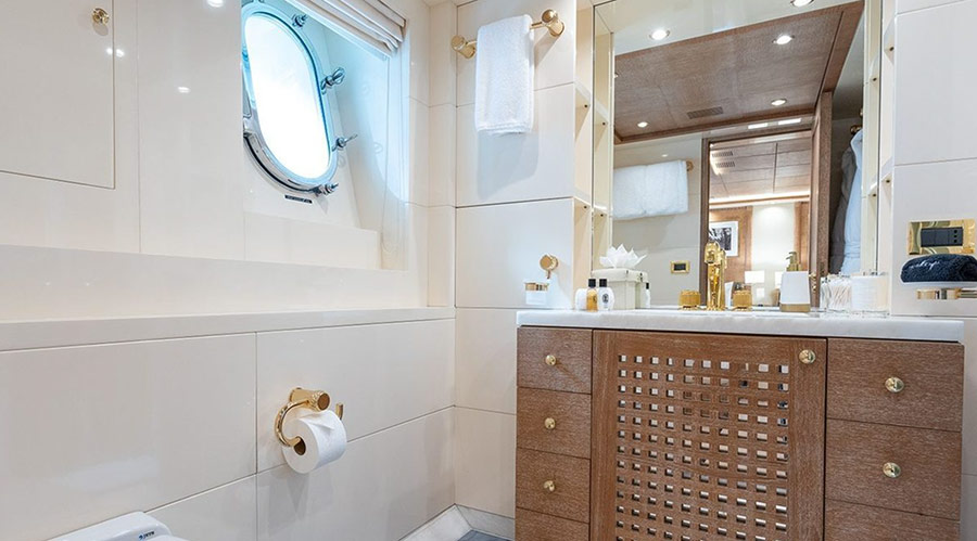 O'CEANOS yacht detail photo