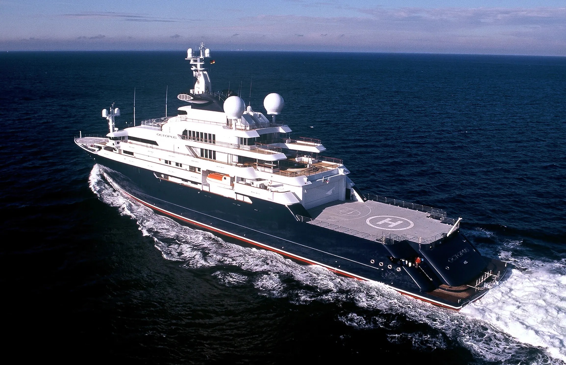 Yacht Image