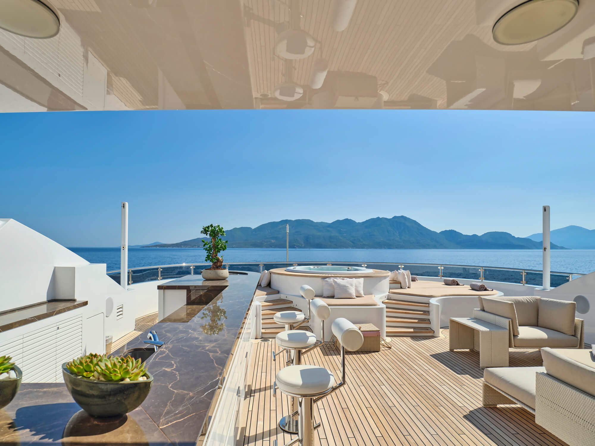 PERSEFONI I yacht detail photo