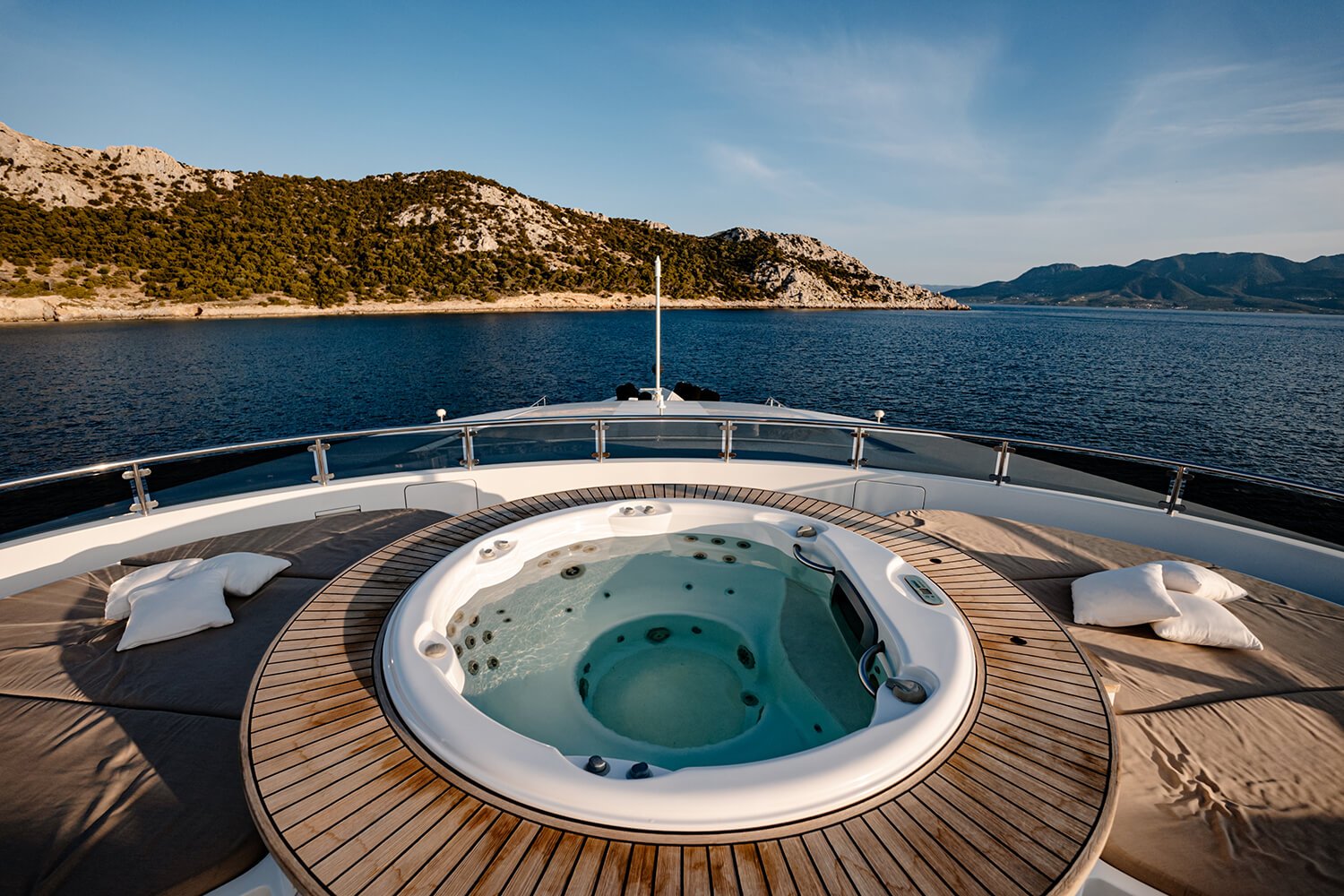 PERSEFONI I yacht detail photo
