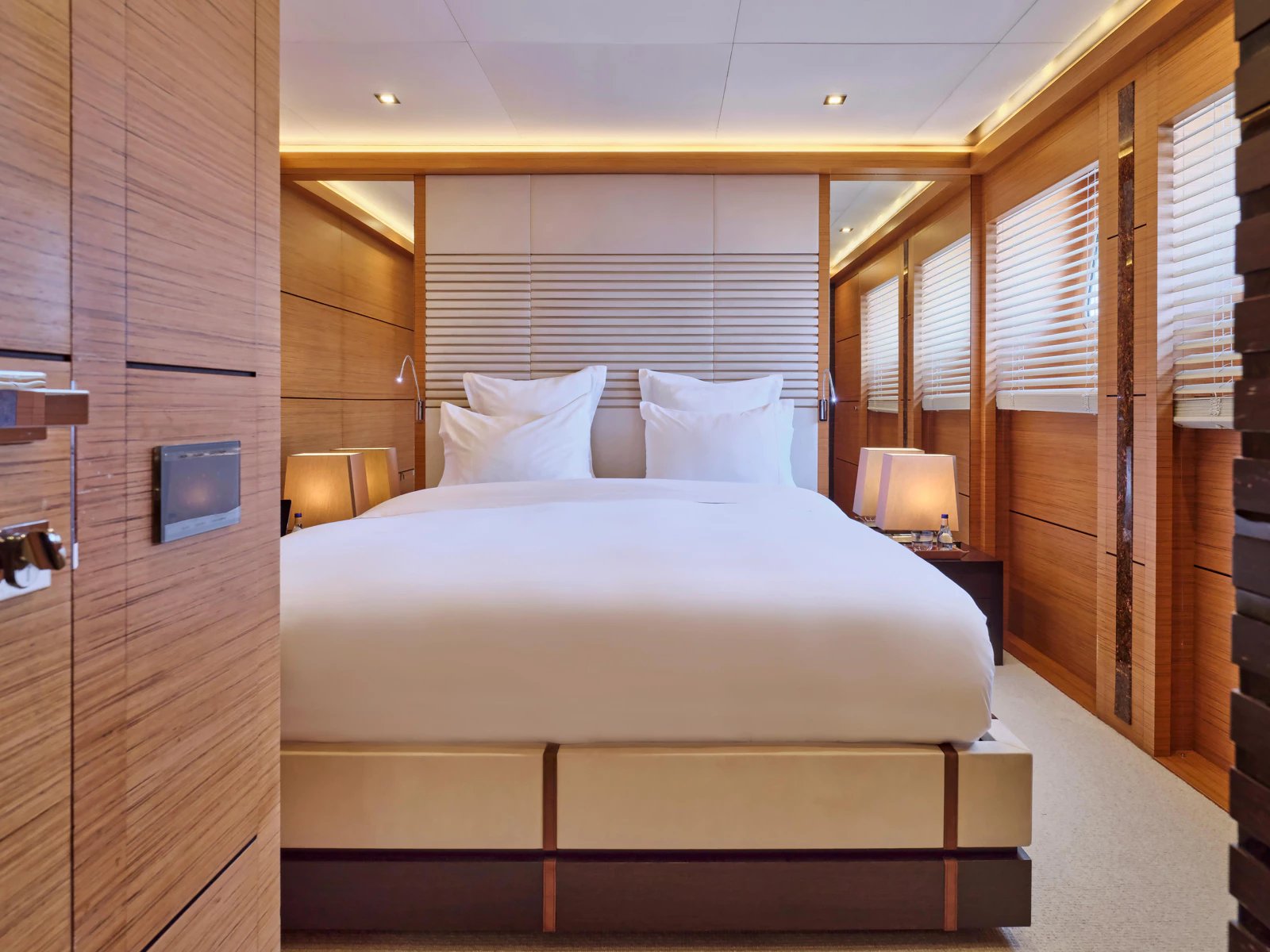 PERSEFONI I yacht detail photo