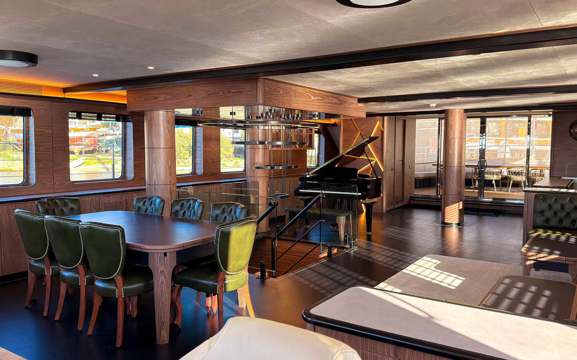 OGUZ KHAN yacht detail photo