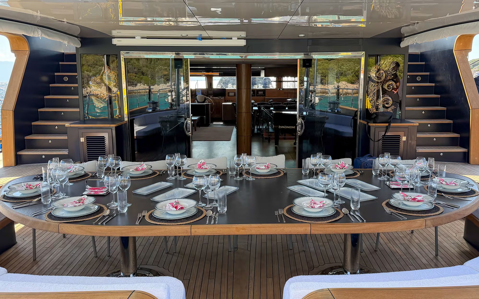 OGUZ KHAN yacht detail photo