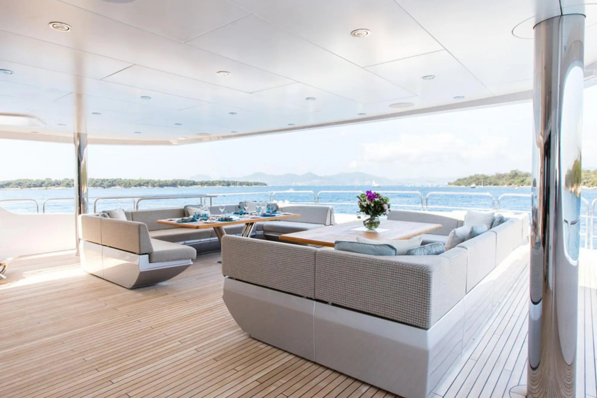 ARADOS yacht detail photo