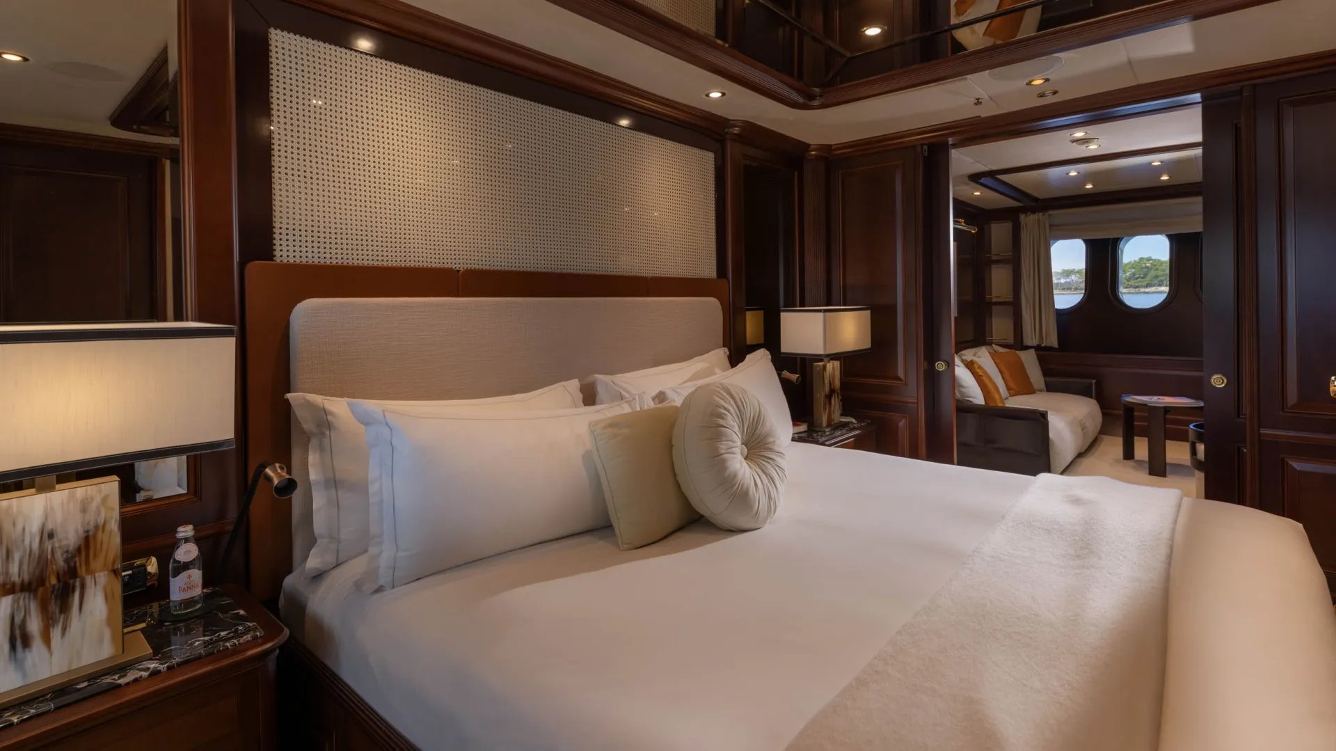 INCAL yacht detail photo