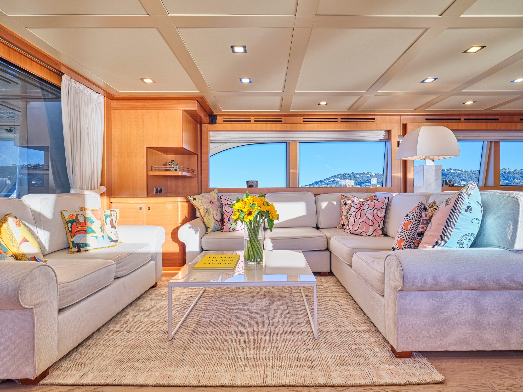 BEST OFF yacht detail photo