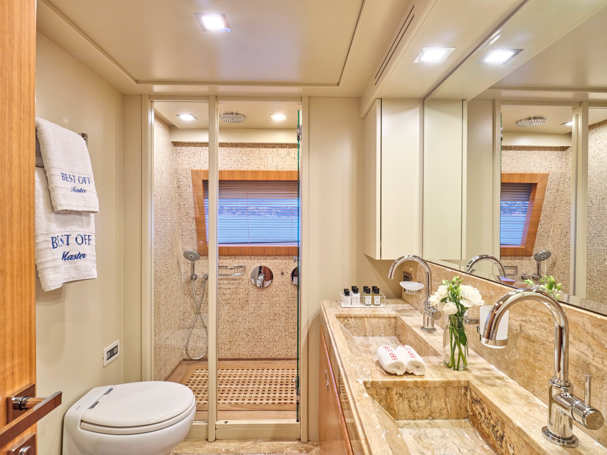 BEST OFF yacht detail photo