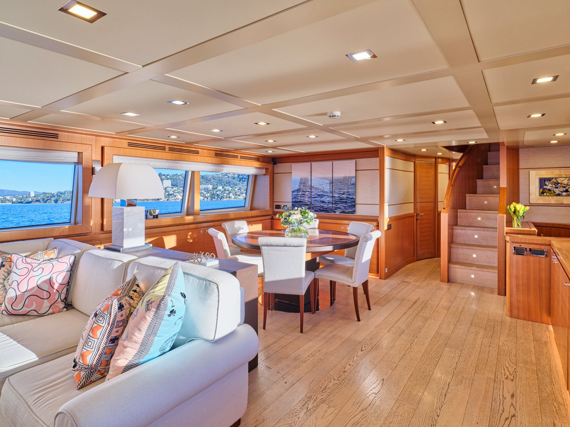 BEST OFF yacht detail photo