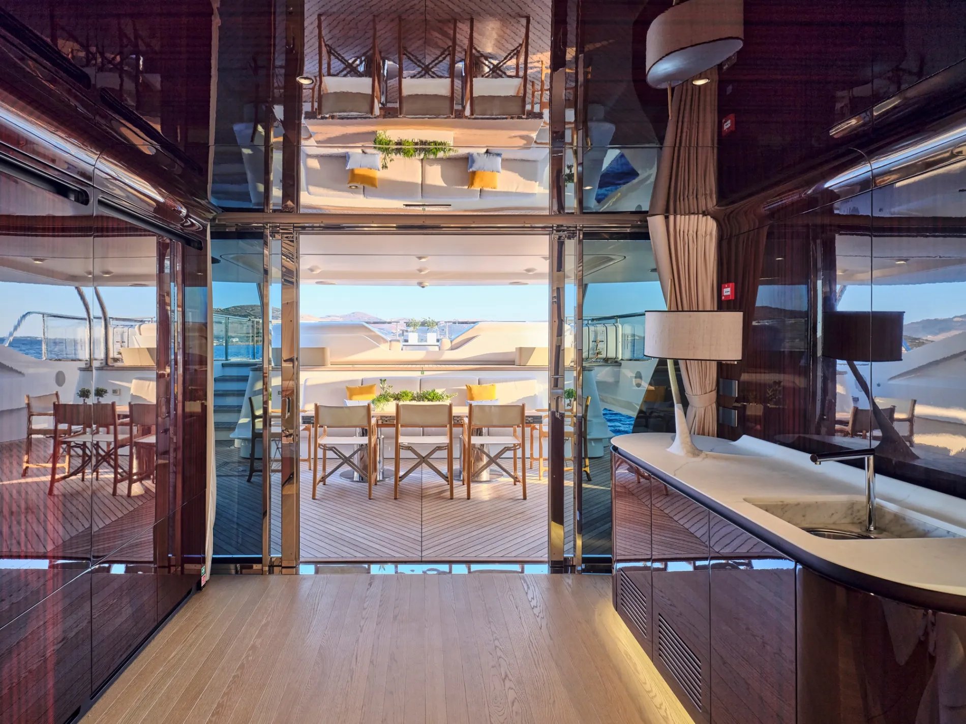 VOLO MARE yacht detail photo