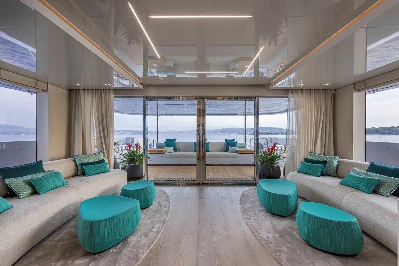 EMOCEAN yacht detail photo