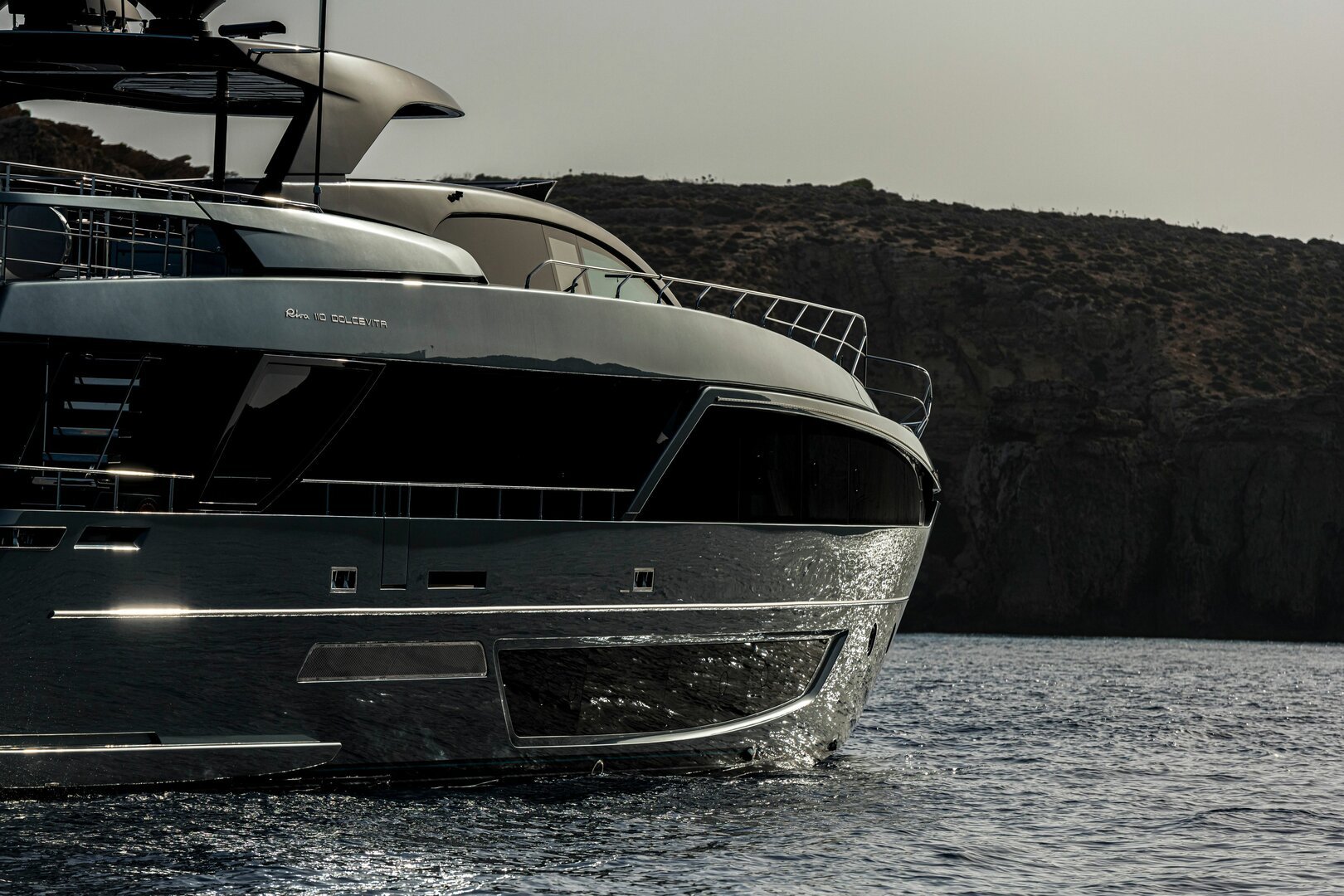 FIGURATI yacht detail photo