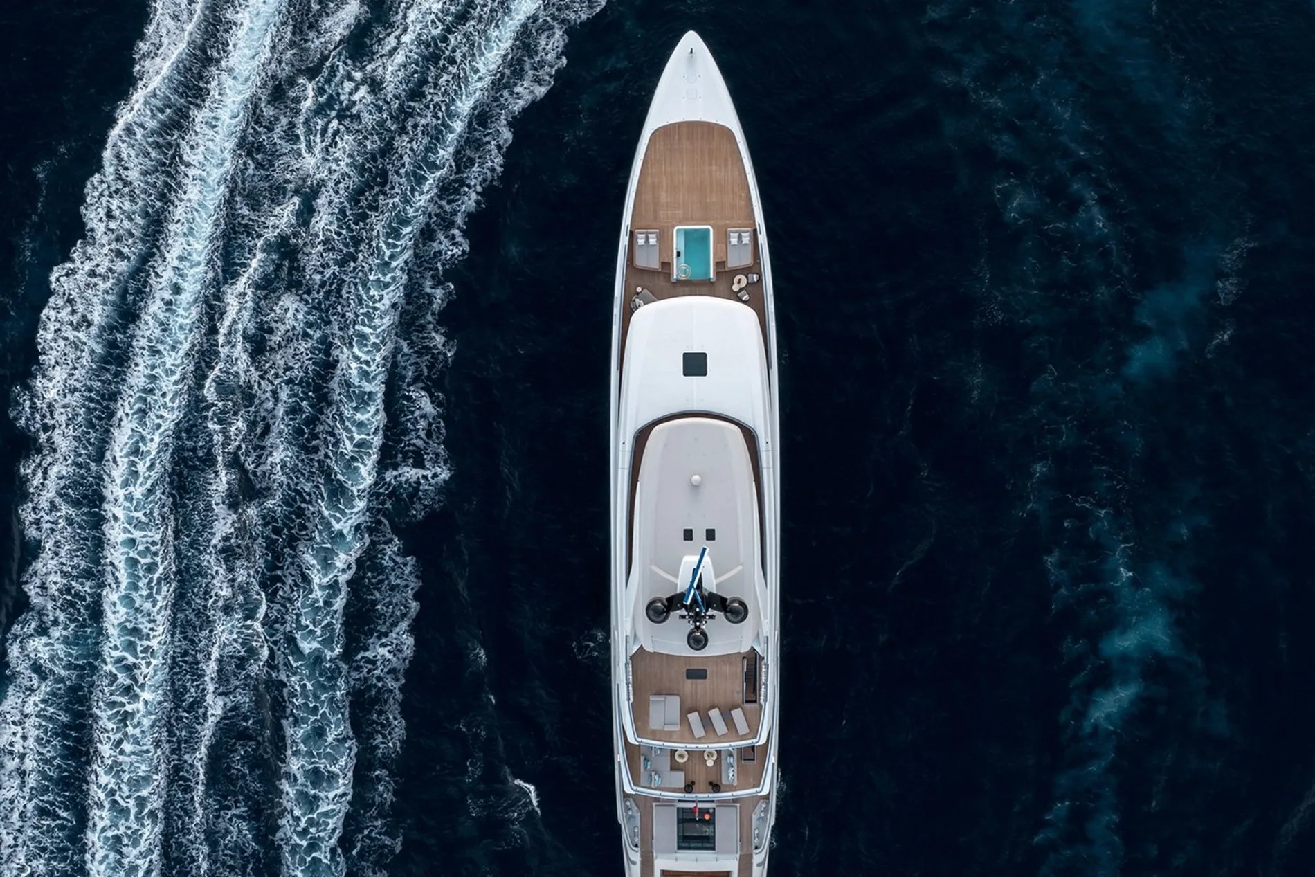 LEMON TREE yacht detail photo