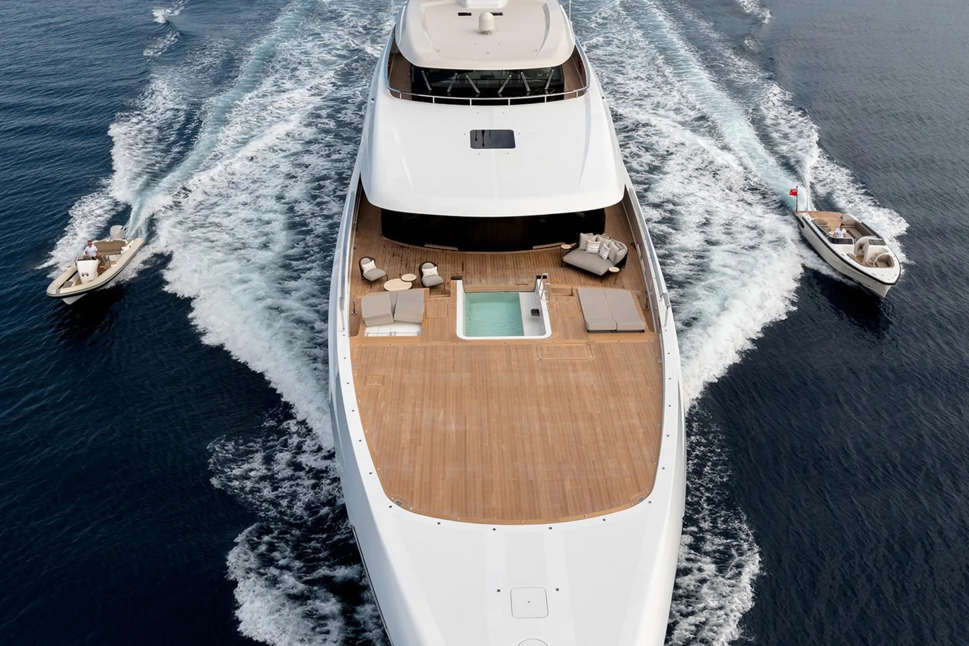 LEMON TREE yacht detail photo