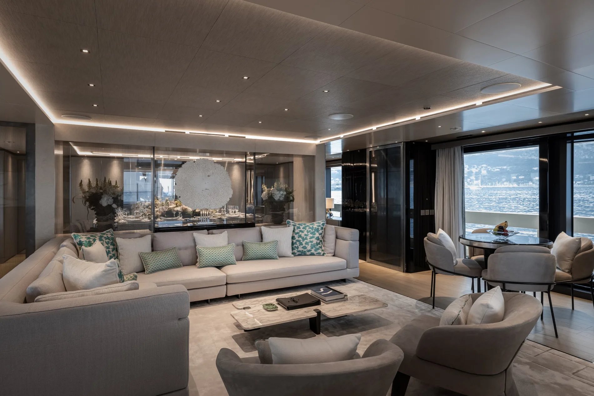 LEMON TREE yacht detail photo