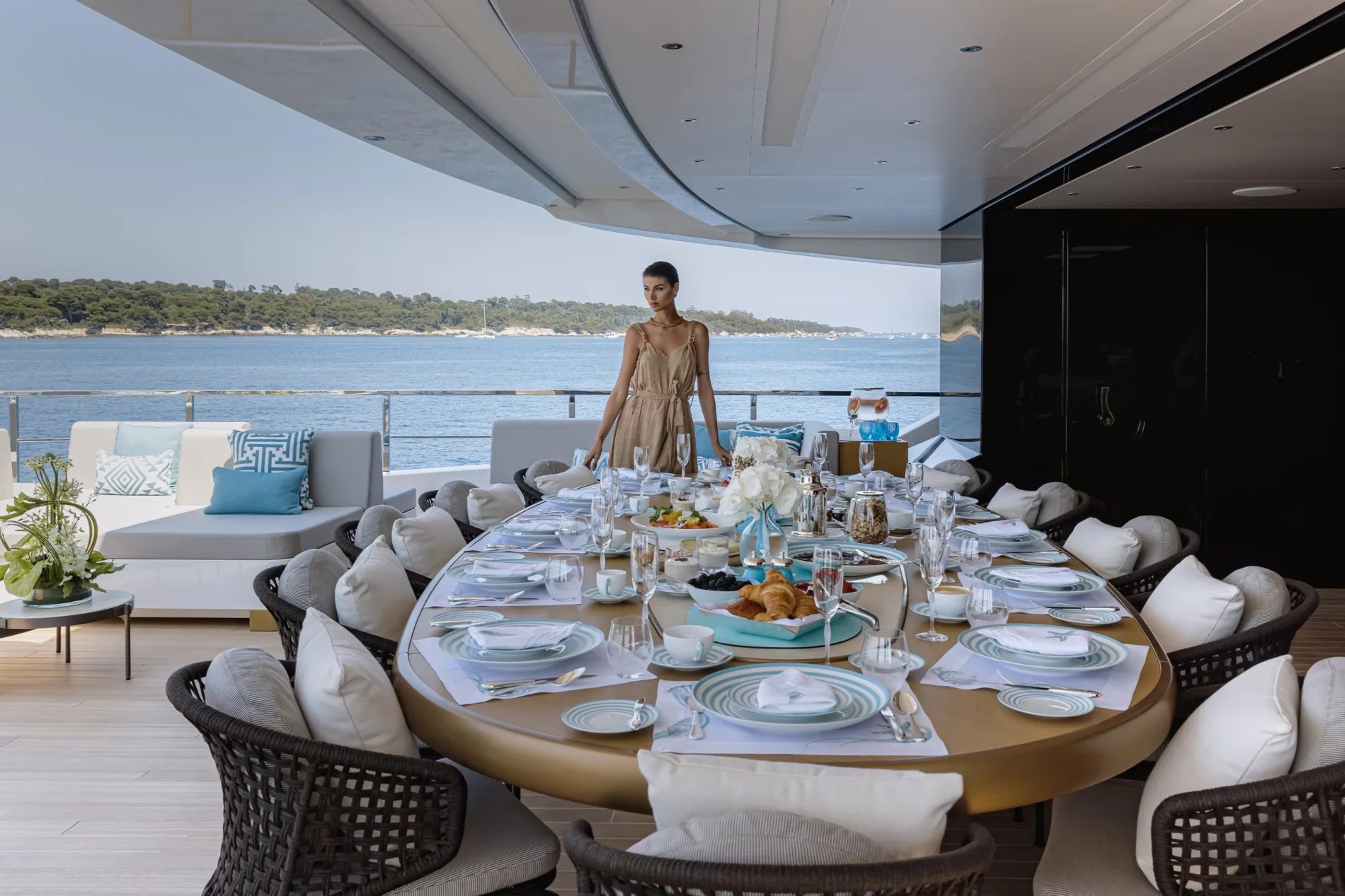 LEMON TREE yacht detail photo