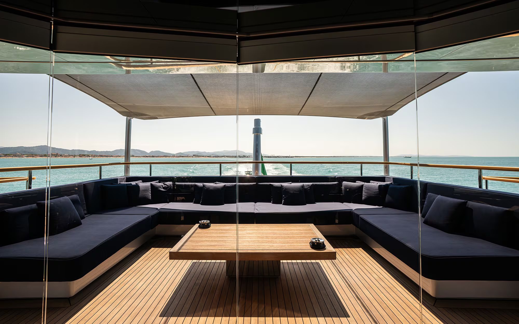 REGINA D'ITALIA yacht detail photo