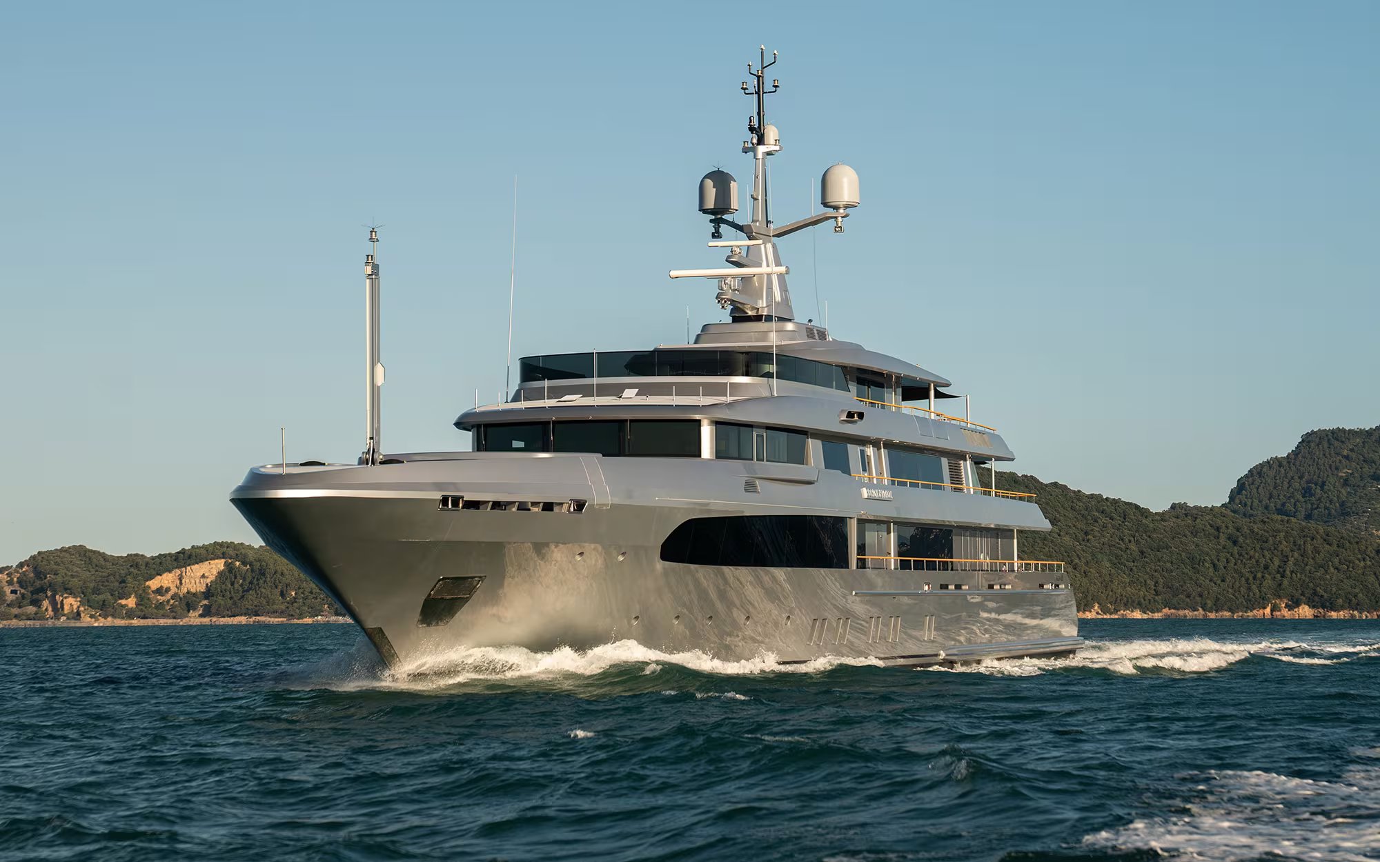REGINA D'ITALIA yacht exterior profile
