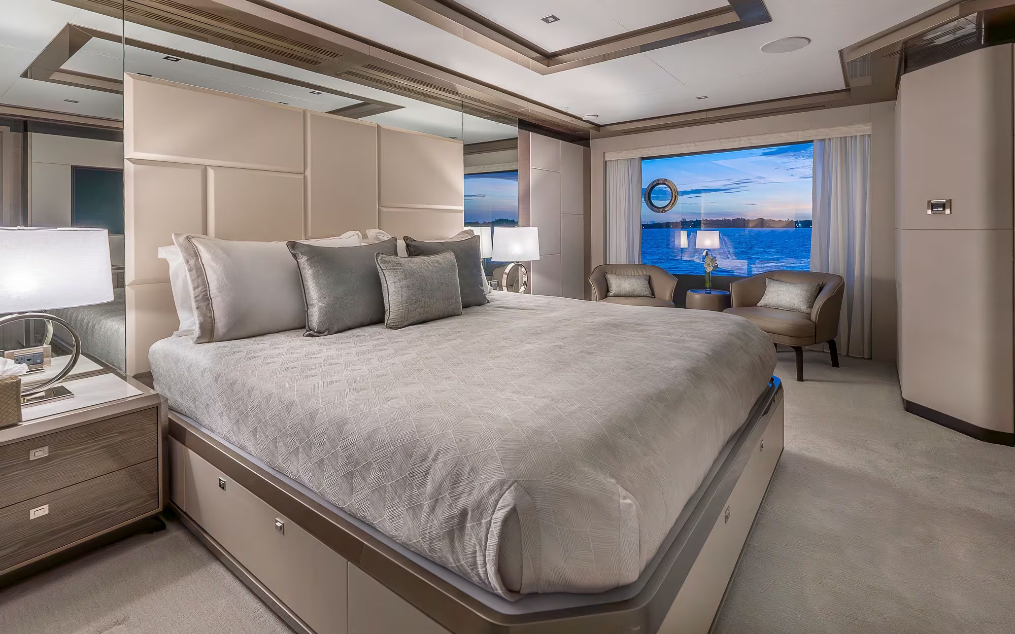 ENTREPRENEUR yacht detail photo