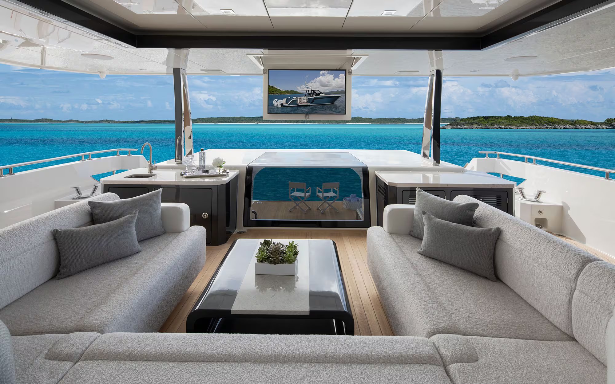 ENTREPRENEUR yacht detail photo