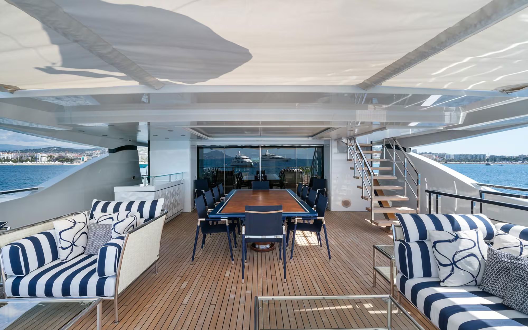 ALULIM yacht detail photo