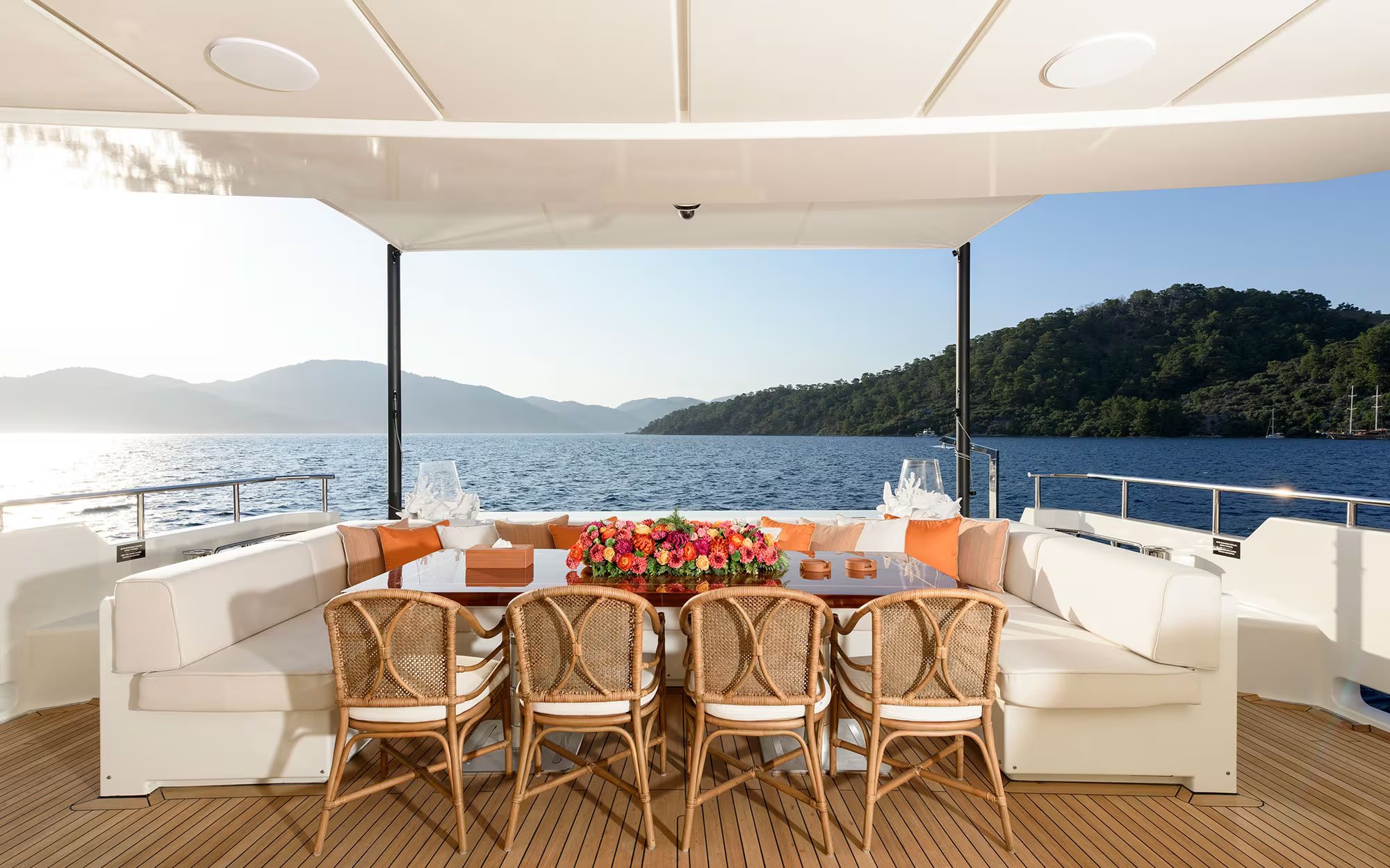 LADY LUNA yacht detail photo