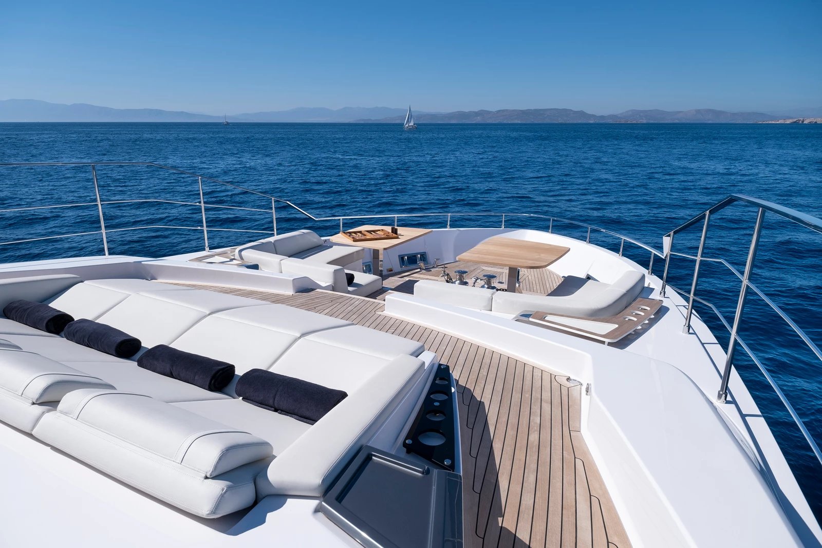 IANASSA yacht detail photo