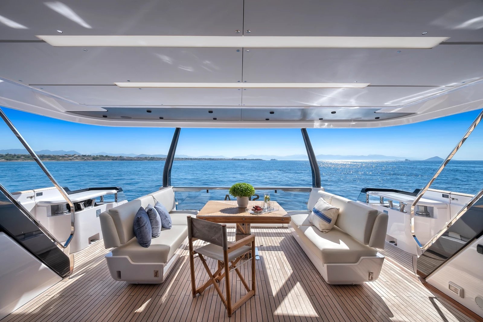 IANASSA yacht detail photo