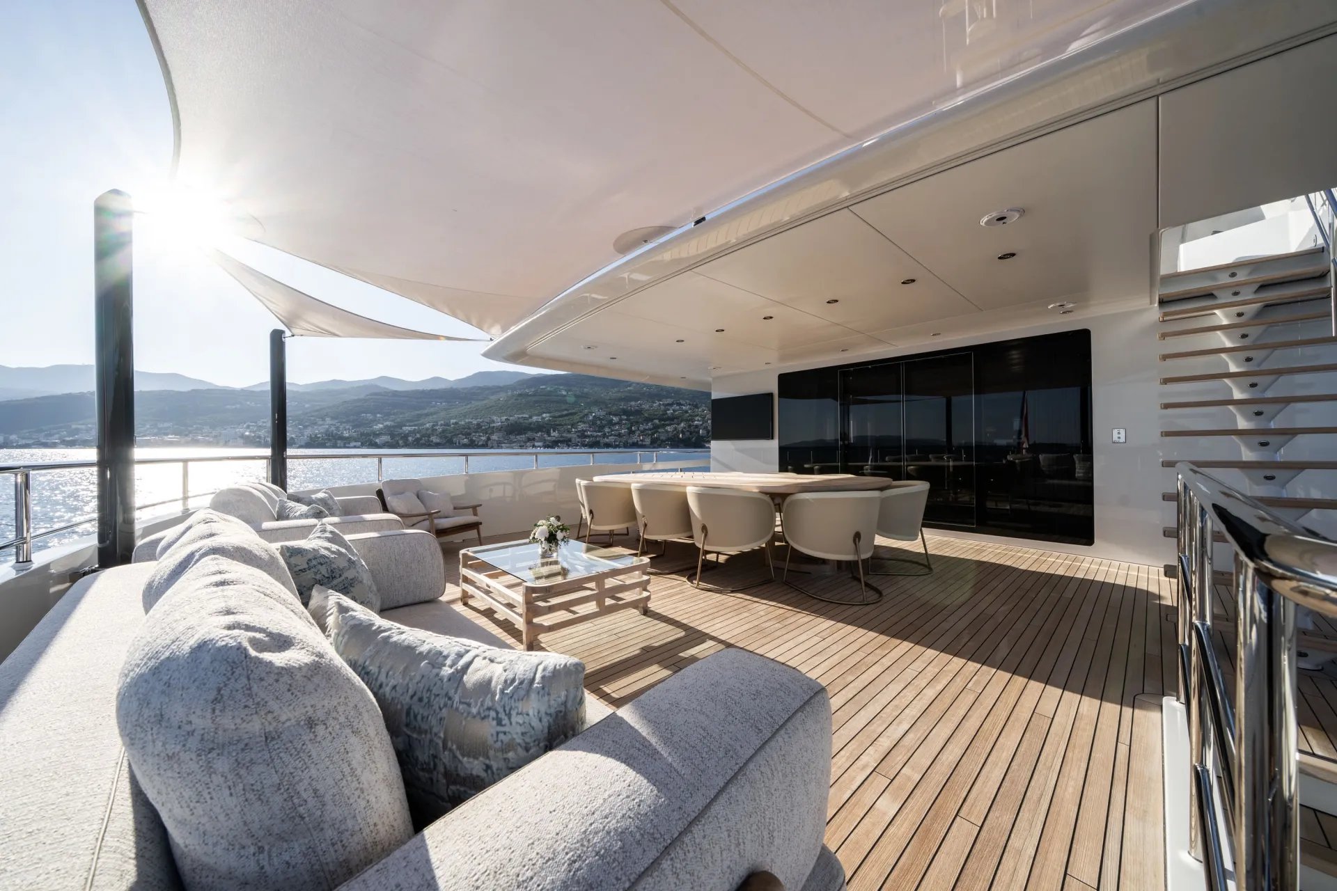 RELIANCE yacht detail photo
