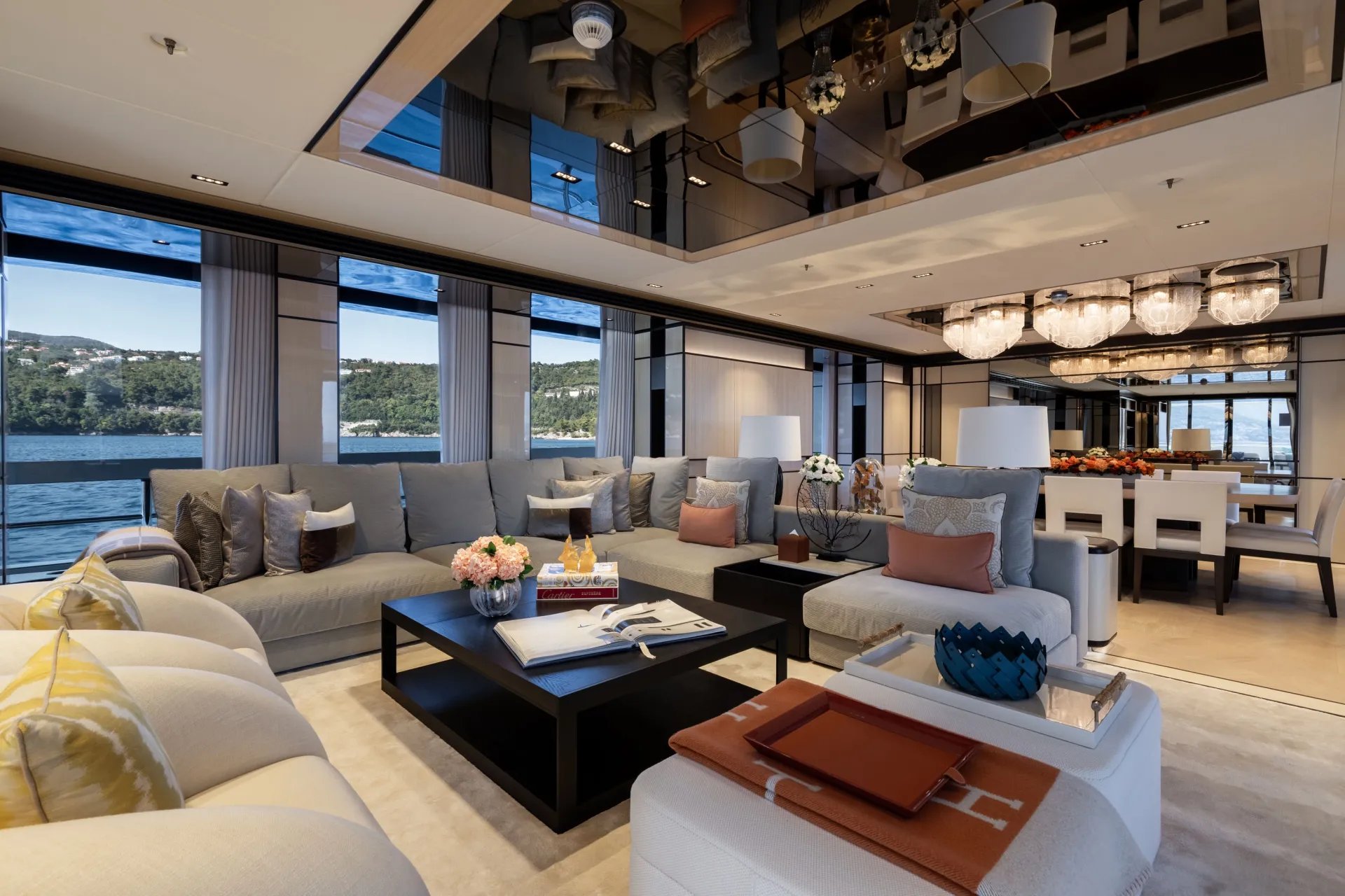 RELIANCE yacht detail photo