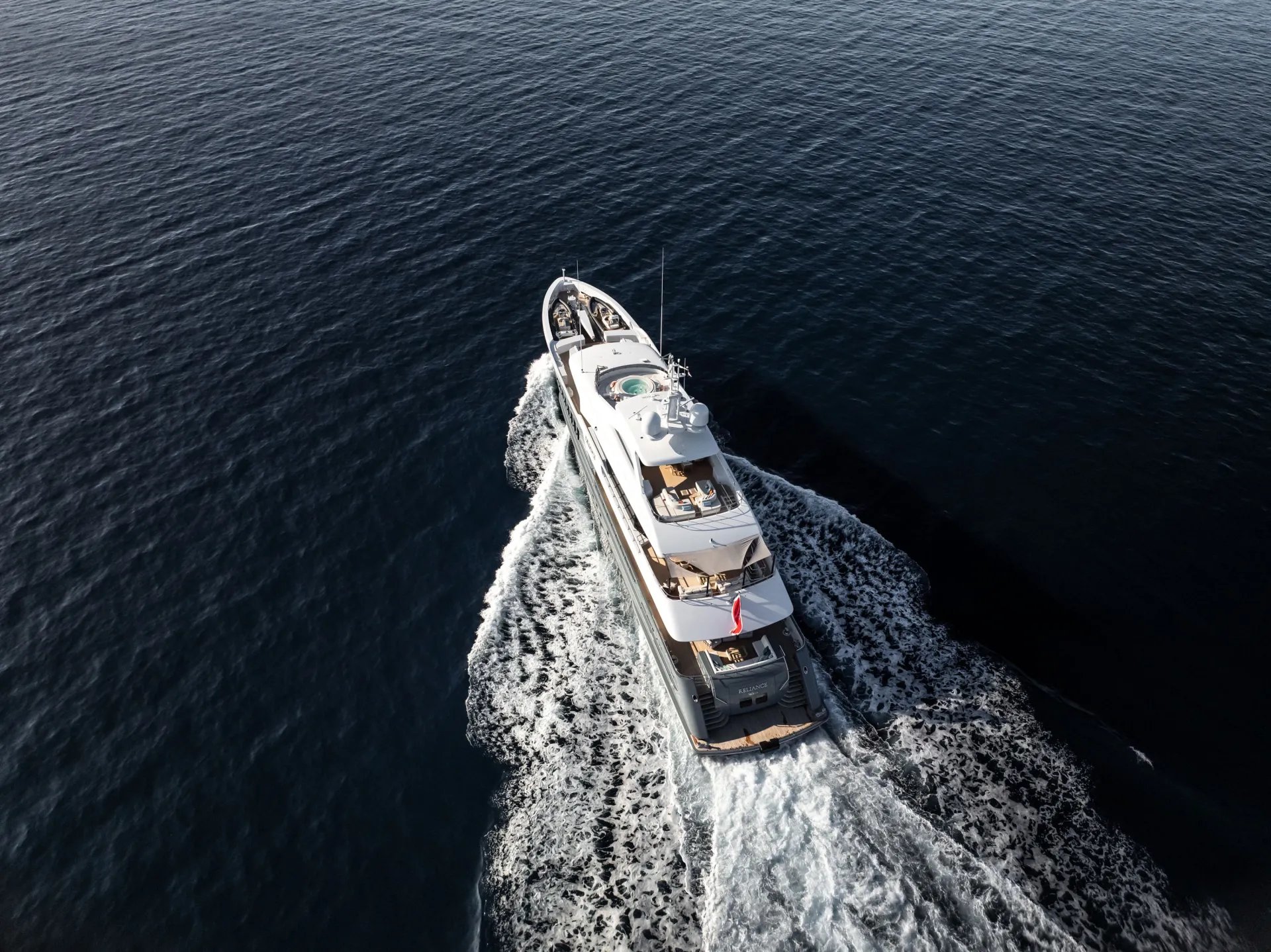 RELIANCE sundeck lounge