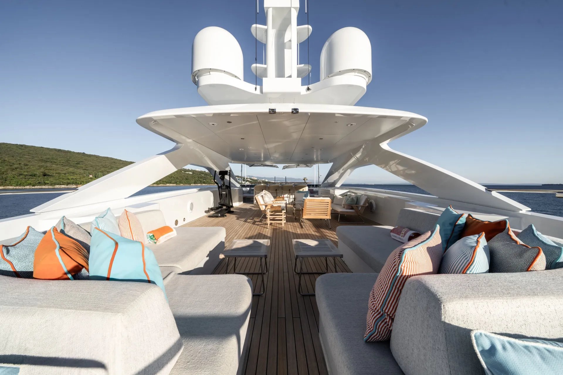 RELIANCE yacht detail photo