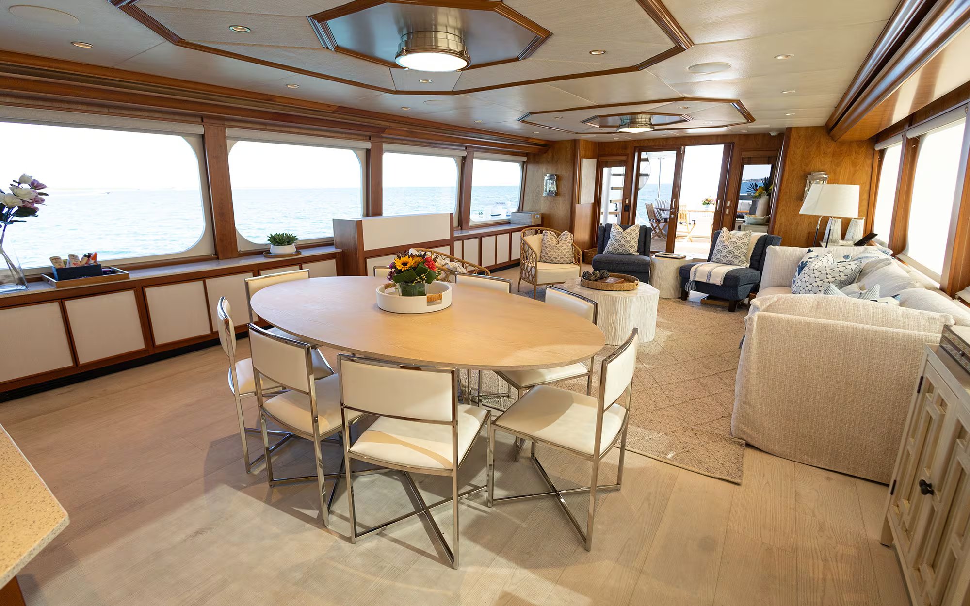 BIRDY yacht detail photo