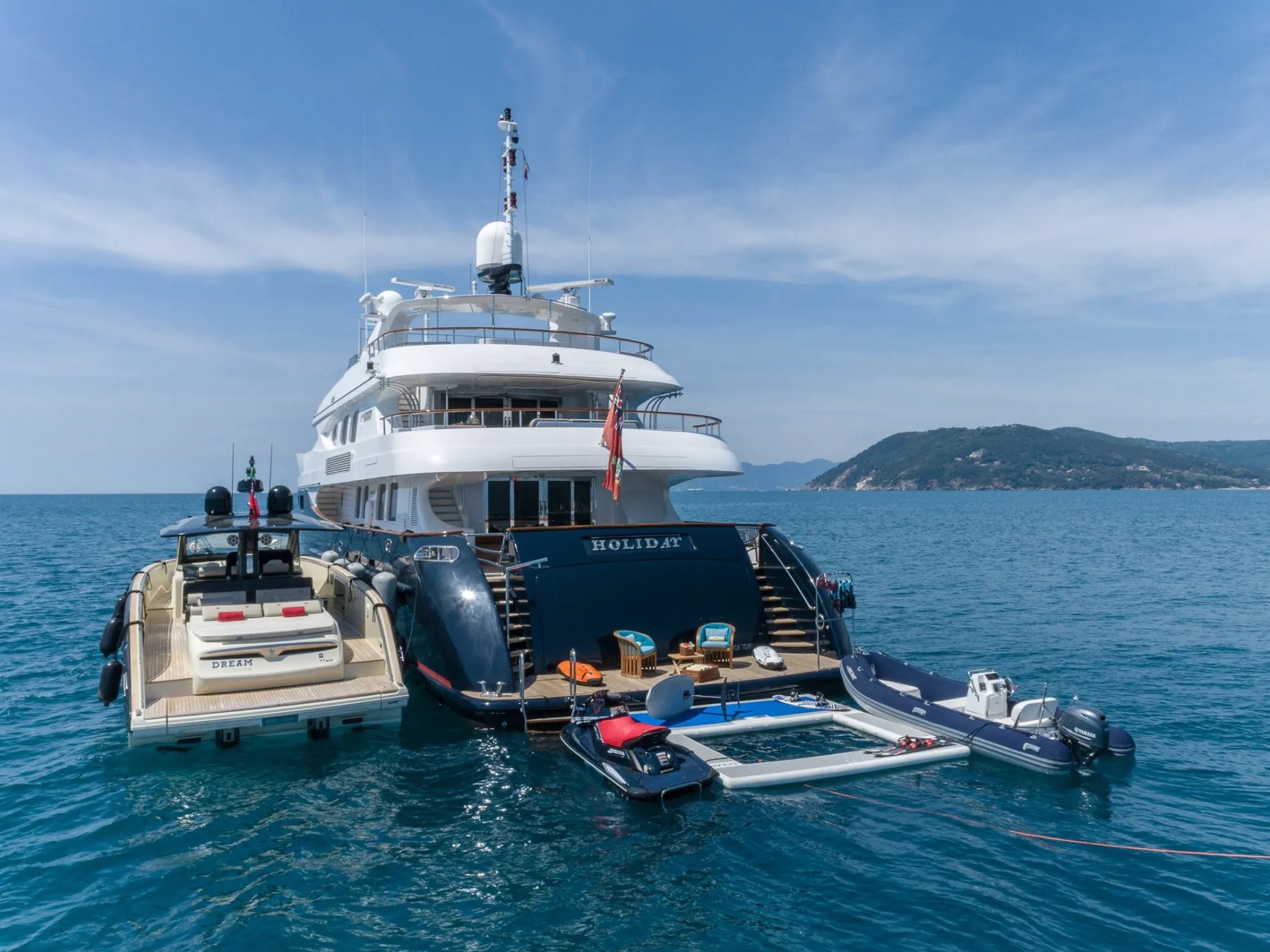 HOLIDAY yacht detail photo