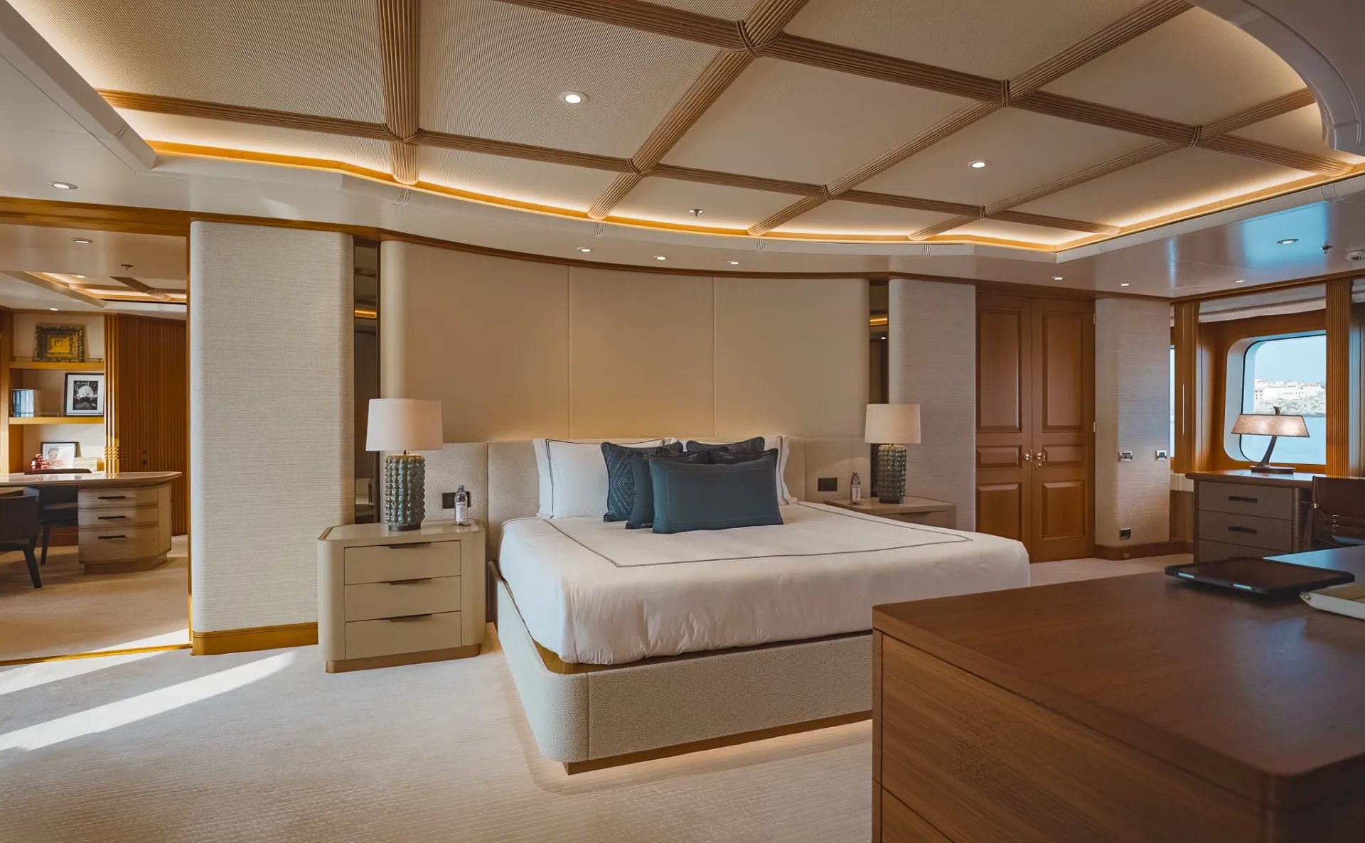 NECTAR yacht detail photo