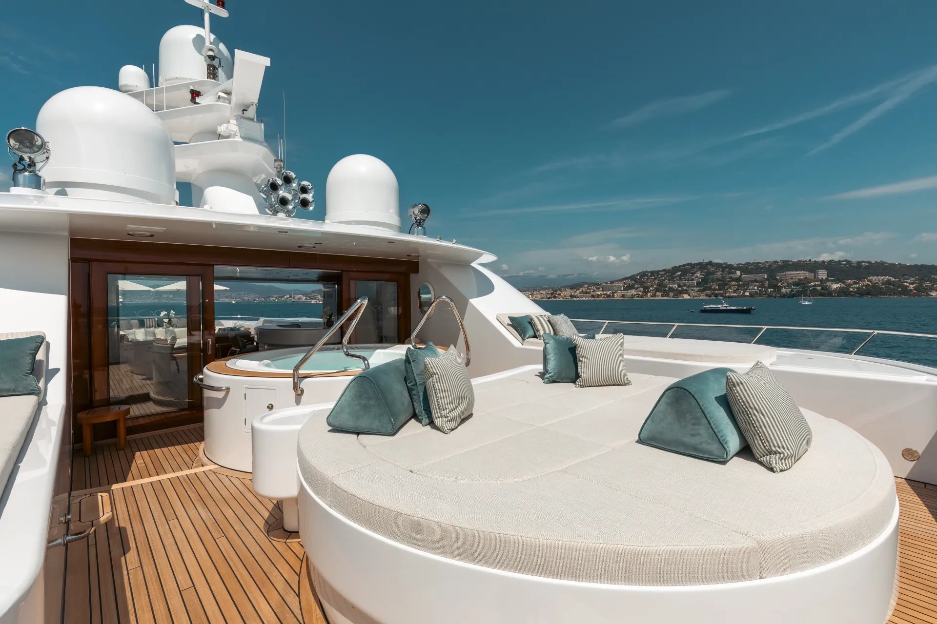NECTAR yacht detail photo