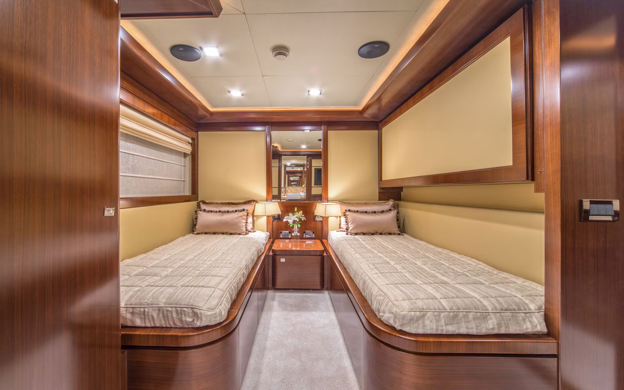 SEVENTH SENSE yacht detail photo