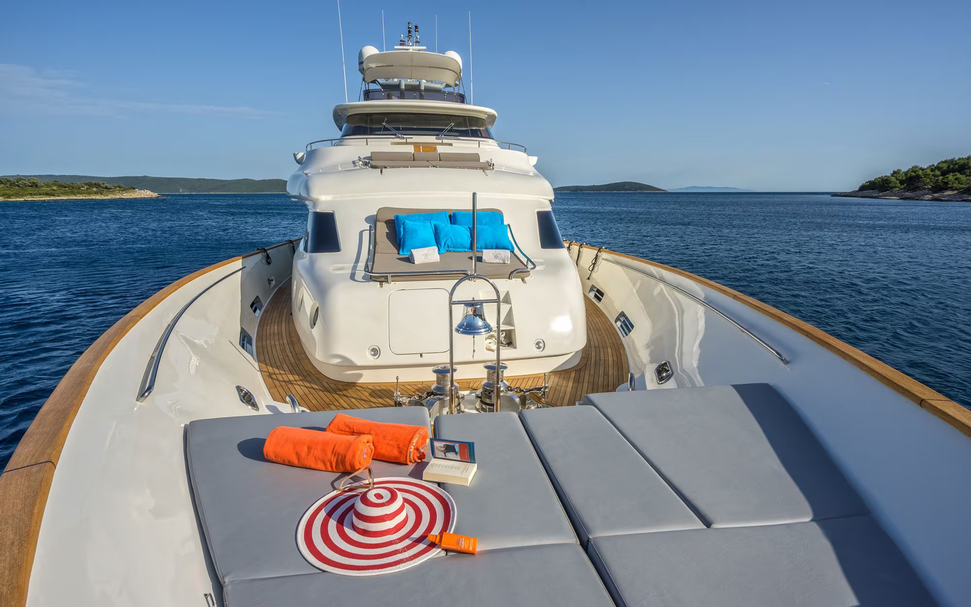 SEVENTH SENSE yacht detail photo