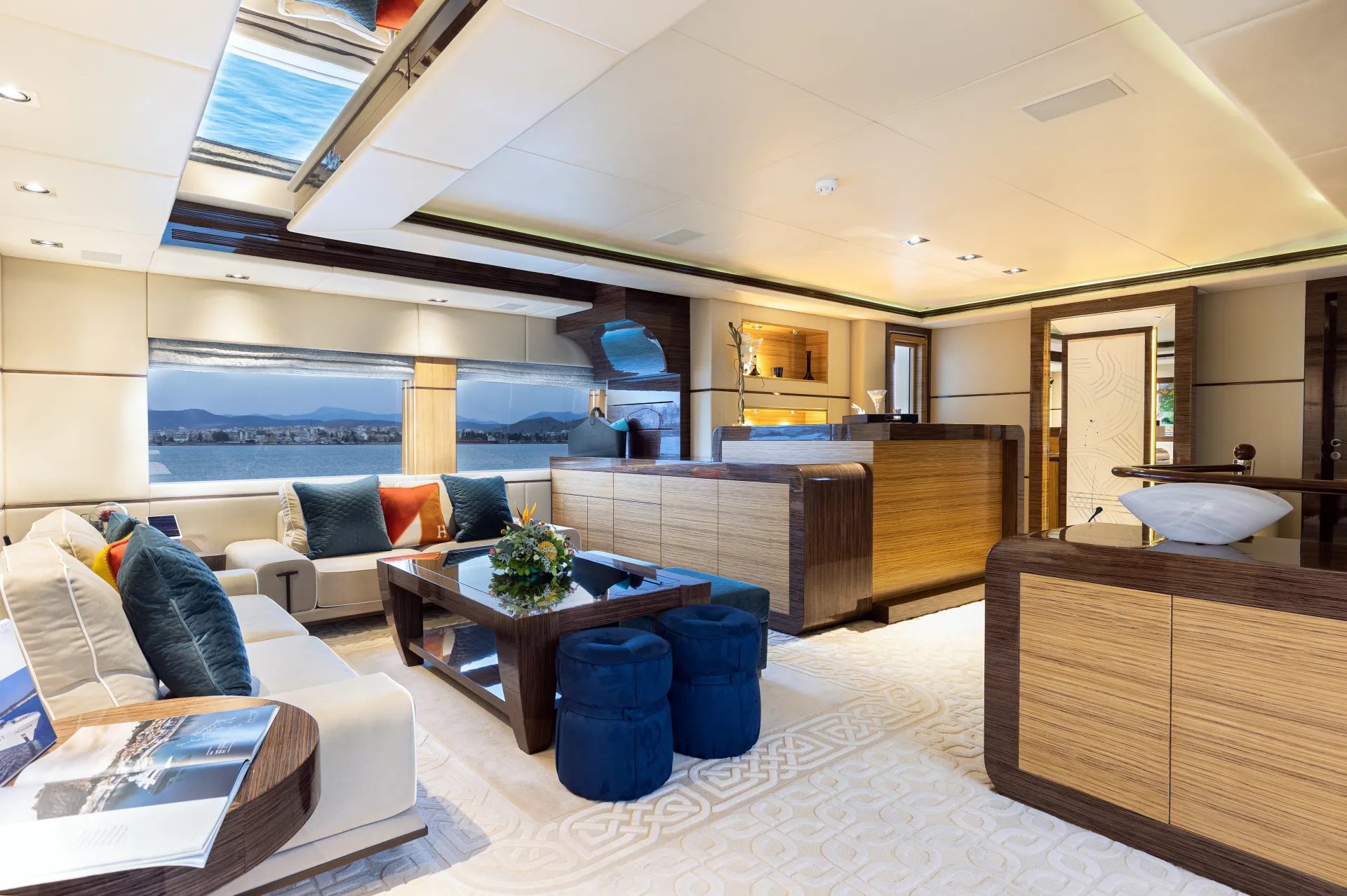 I SEA yacht detail photo