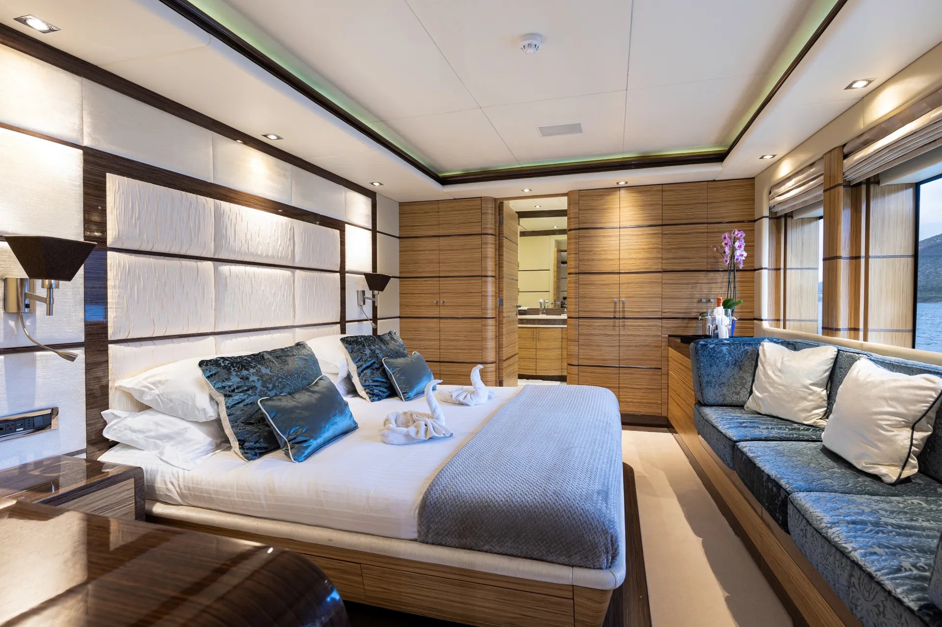 I SEA yacht detail photo