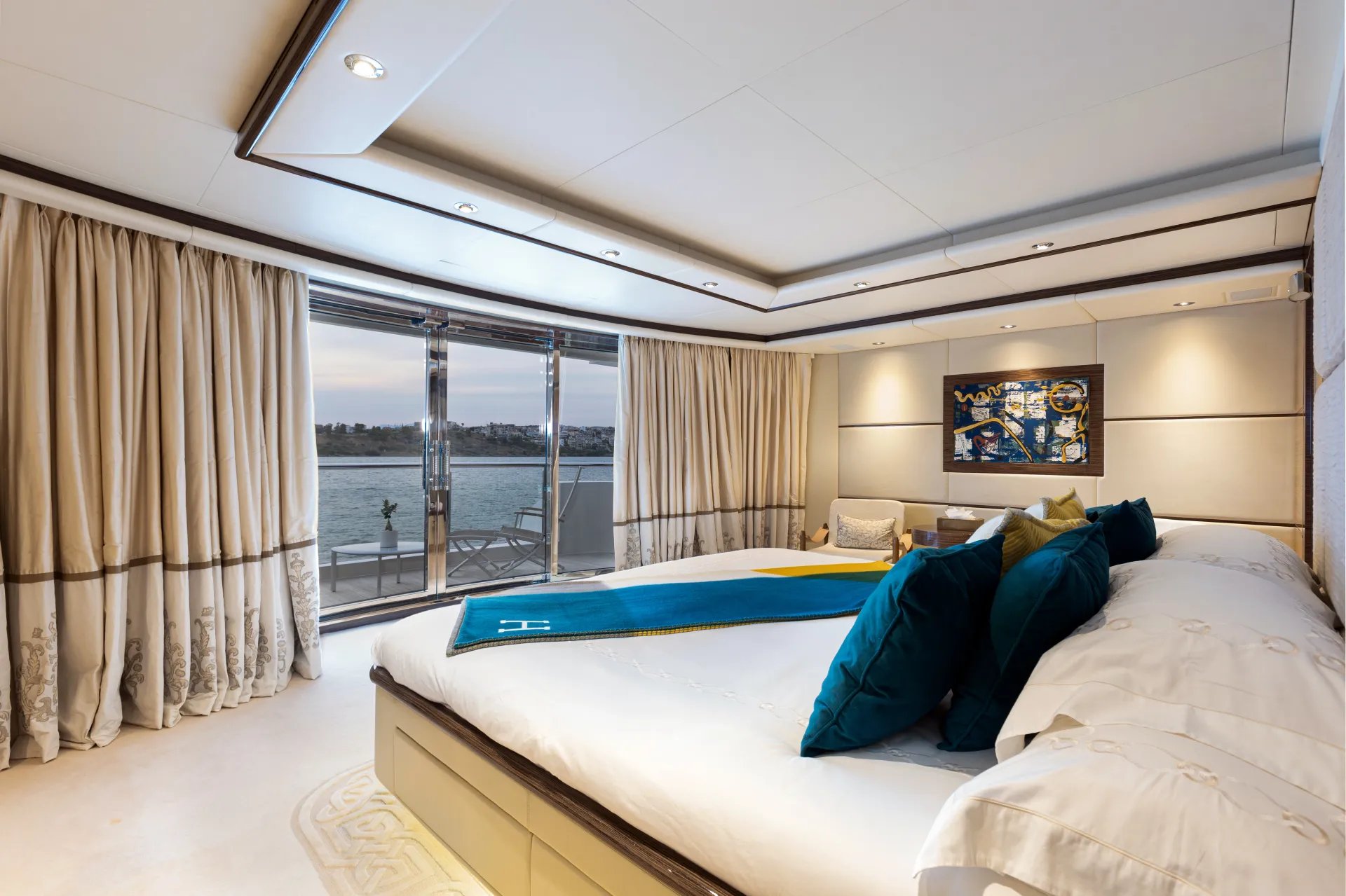 I SEA yacht detail photo