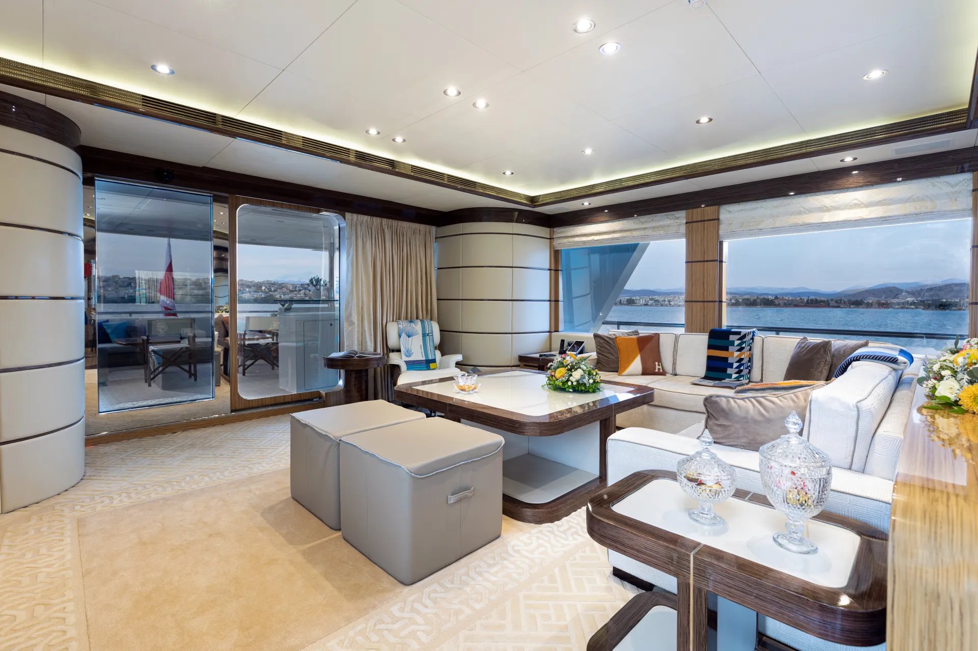 I SEA yacht detail photo