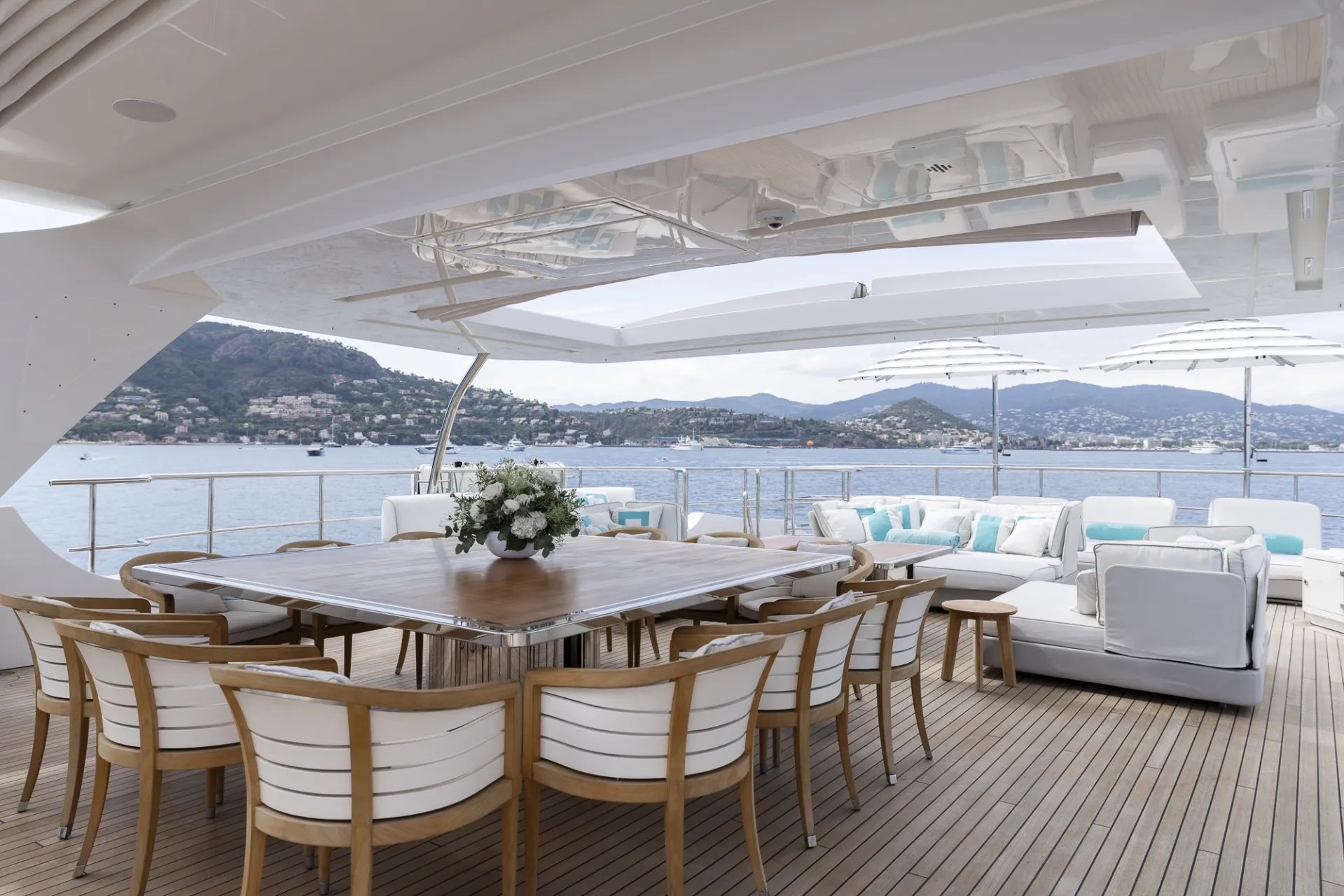 NELA yacht detail photo