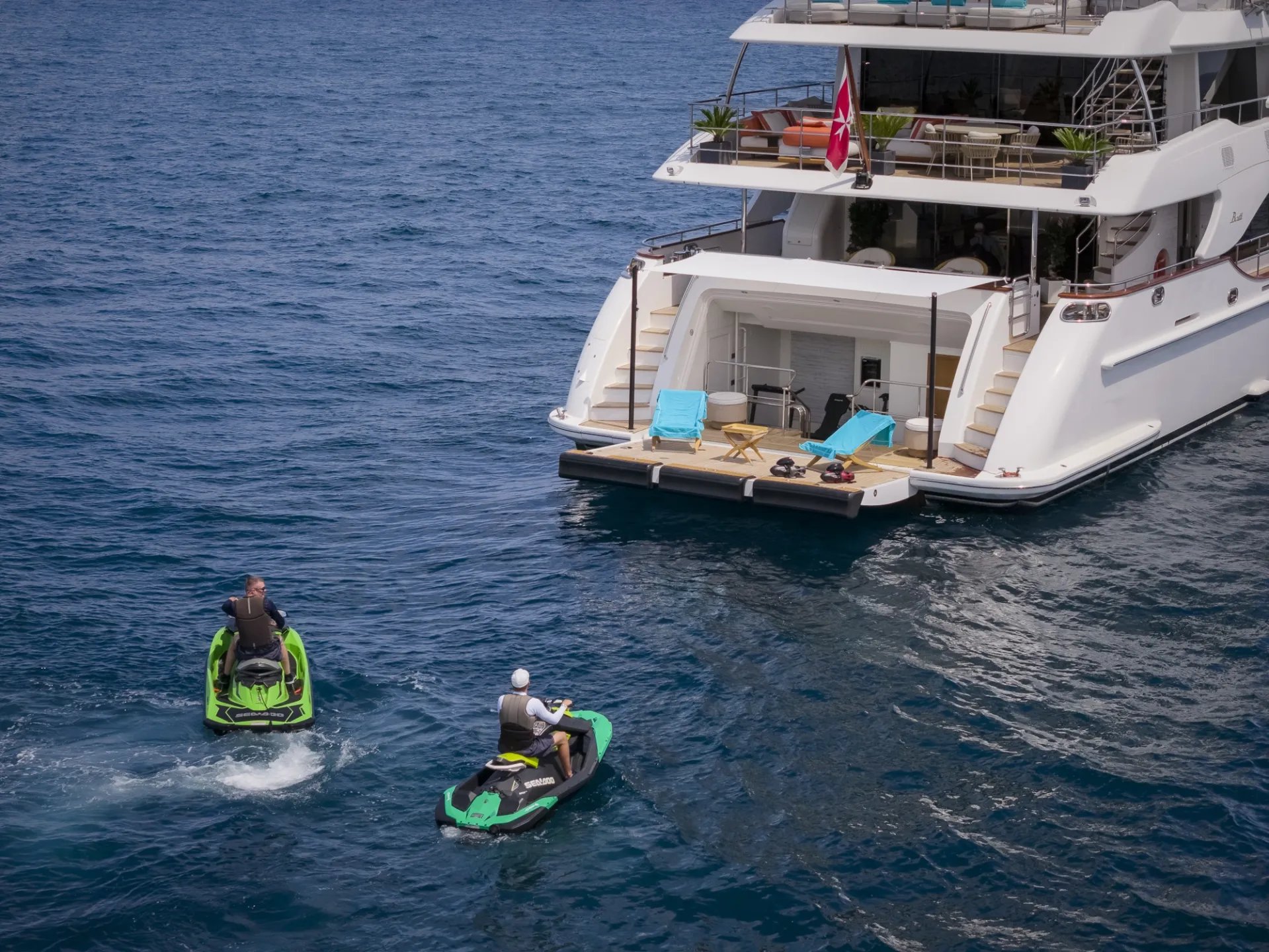 NELA yacht detail photo